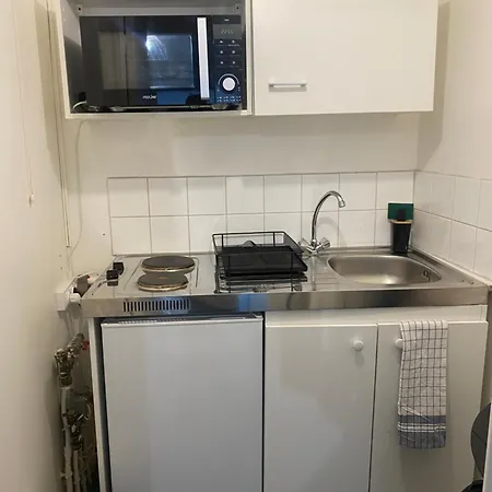 Privee Sdb Kitchenette Proche De Paris Apartamento