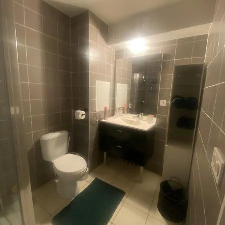 Privee Sdb Kitchenette Proche De Paris